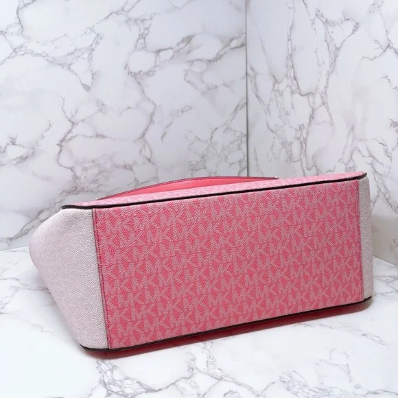 Michael Kors chain shoulder bag - Picture 4 of 10